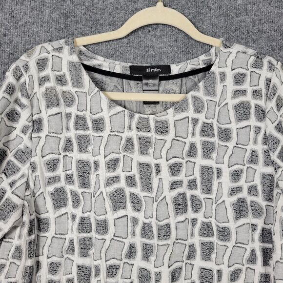 ALI MILES Gray White Artsy Semi Sheer Geometric Lagenlook Tunic Top SIZE MEDIUM - Picture 3 of 12